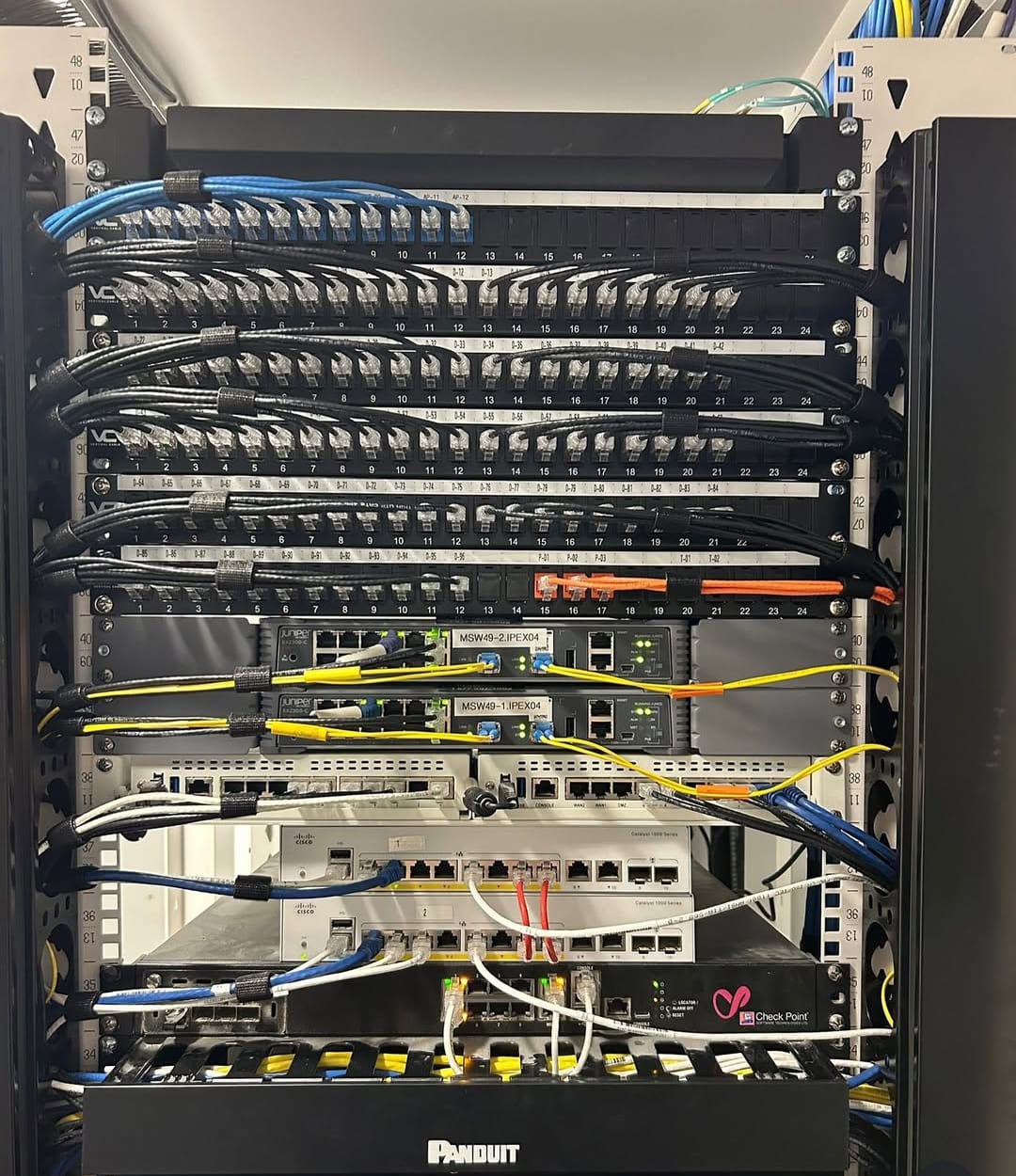 Rack_Jitter